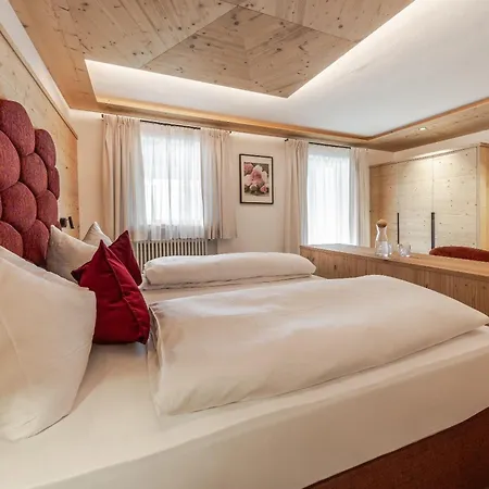Hotel Ciasa Tama La Villa (Trentino Alto Adige)